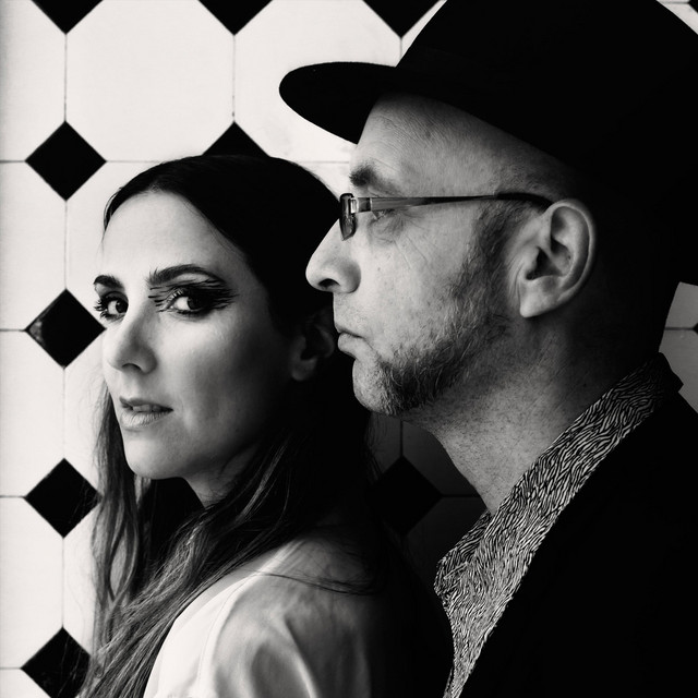 You, Me & the Other Folks – Come around